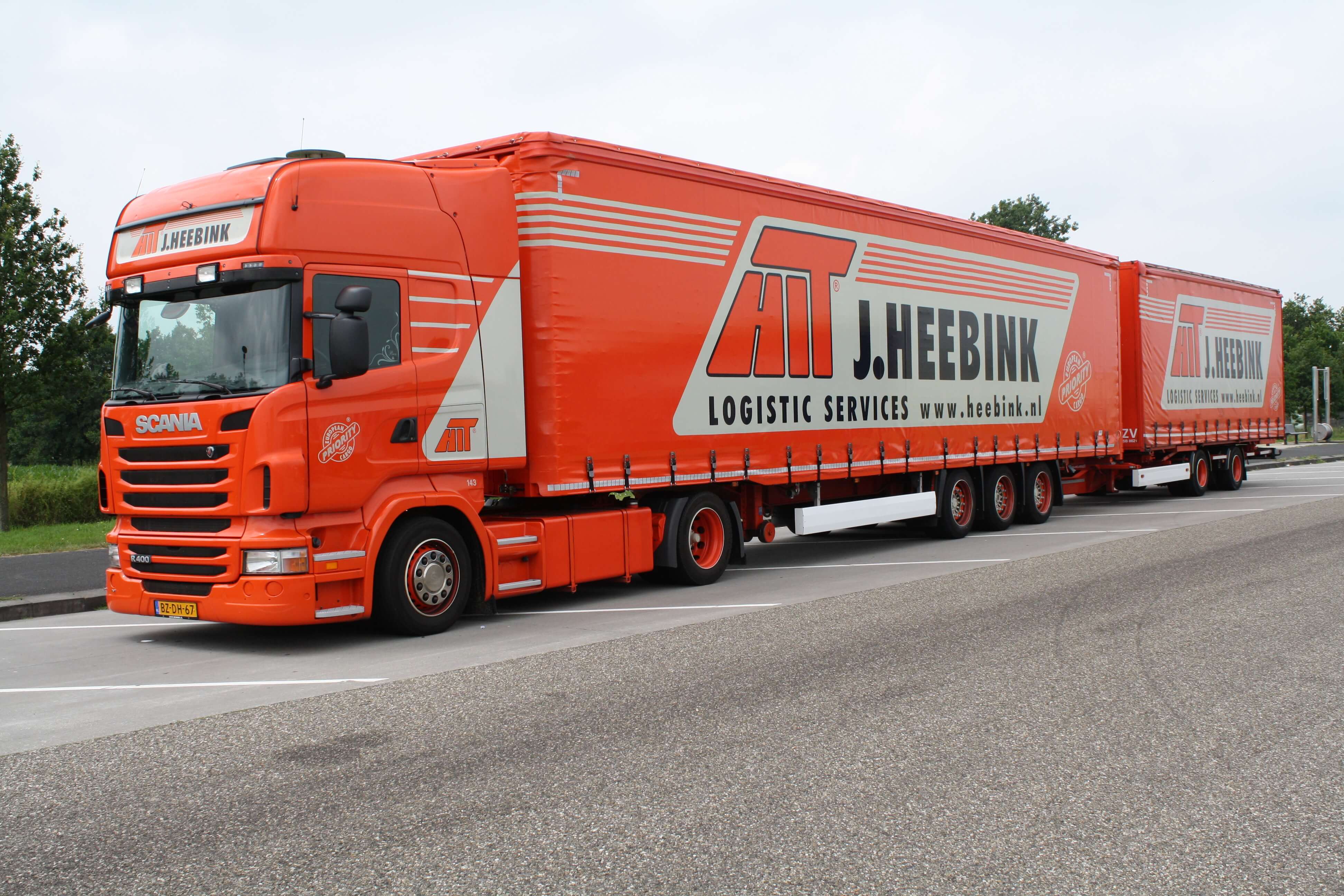 Distribution Holland J. Heebink Logistic Services